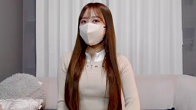  YUI CHAN  online show from 18, 1, 2026