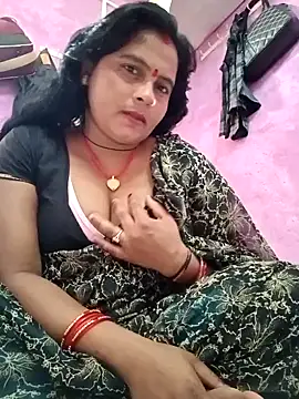 Snapshot of Hot_komal1 chatting on 15, 10, 2025 Hot komal1 online show from 15, 10, 2025
