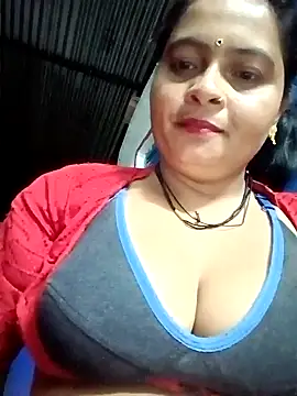 Snapshot of Hot_komal1 chatting on 9, 5, 2026 Hot komal1 online show from 9, 5, 2026