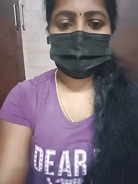 Snapshot of vasundhara26 chatting on 5, 8, 2026 vasundhara26 online show from 5, 8, 2026