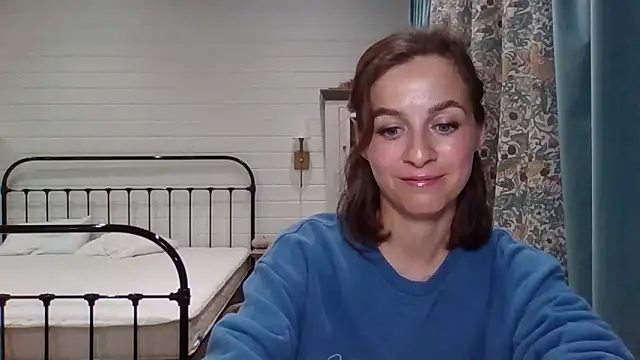 Snapshot of Niravyn_ chatting on 9, 9, 2025 Niravyn online show from 9, 9, 2025