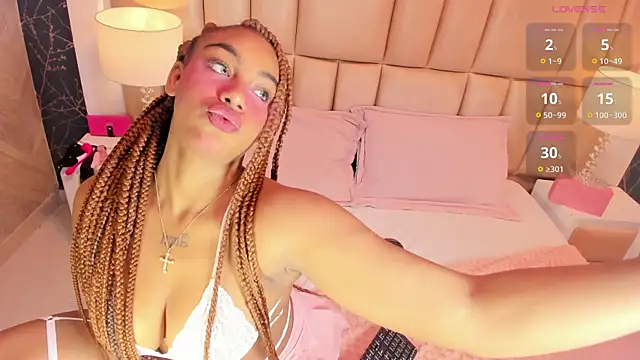 Snapshot of Sofia_Stanley chatting on 16, 7, 2026 Sofia Stanley online show from 16, 7, 2026