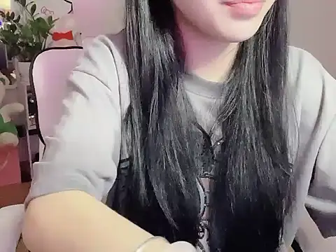 keelinnn19 online show from 5, 11, 2025