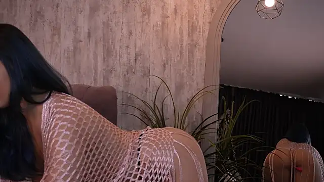 Snapshot of AlanaMilani_ chatting on 25, 7, 2026 AlanaMilani online show from 25, 7, 2026