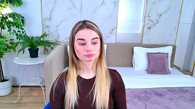 SweetyLicky online show from 28, 2, 2026