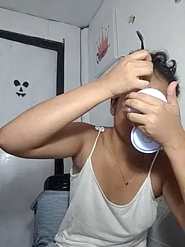 kiannie01 online show from 13, 10, 2025