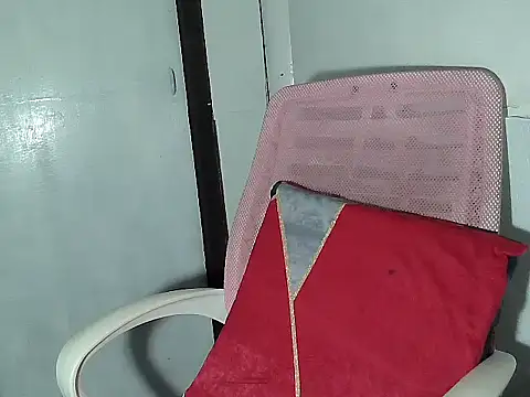 kiannie01 online show from 28, 11, 2025