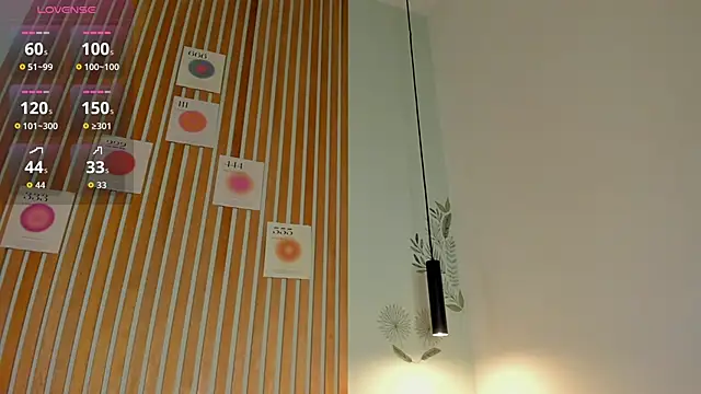 Snapshot of lenay_evans chatting on 15, 9, 2025 lenay evans online show from 15, 9, 2025