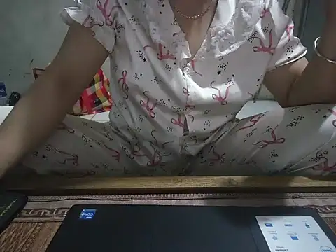 Xue weng online show from 7, 6, 2026