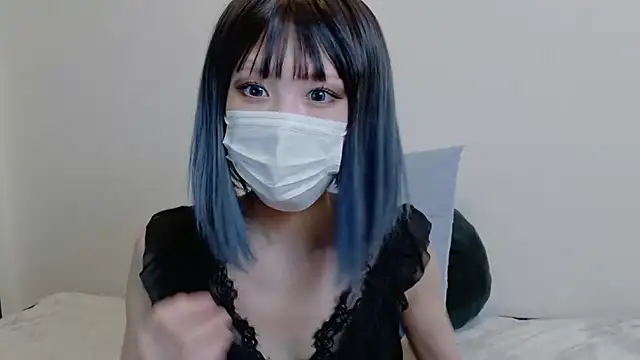 sarina at online show from 26, 5, 2026