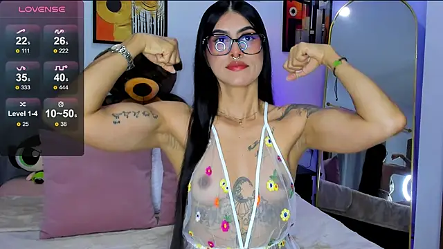 Snapshot of Valkyrie_sky chatting on 8, 4, 2026 Valkyrie sky online show from 8, 4, 2026