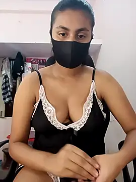 Snapshot of hotmanshi chatting on 4, 10, 2025 hotmanshi online show from 4, 10, 2025