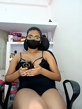 Snapshot of hotmanshi chatting on 16, 10, 2025 hotmanshi online show from 16, 10, 2025