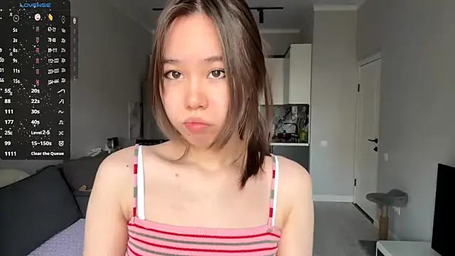 Wow Akemi online show from 24, 10, 2025