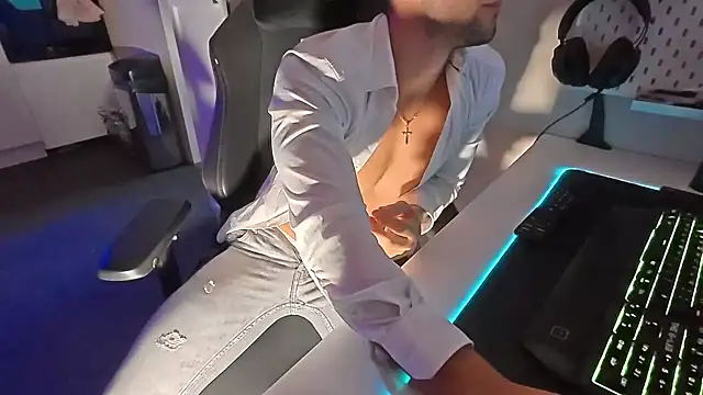 Snapshot of boiteasex chatting on 13, 9, 2025 boiteasex online show from 13, 9, 2025