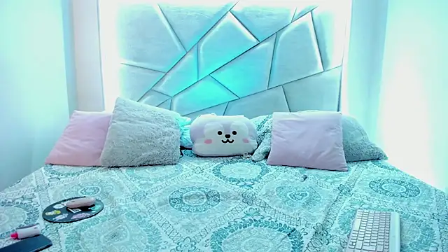 Sweeetcurvyx online show from 6, 1, 2026