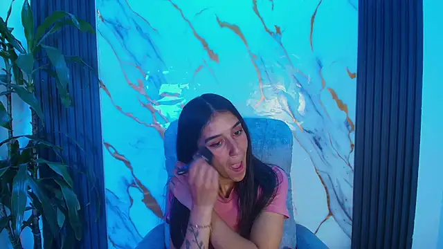 Snapshot of DanielaMonroe chatting on 27, 2, 2026 DanielaMonroe online show from 27, 2, 2026