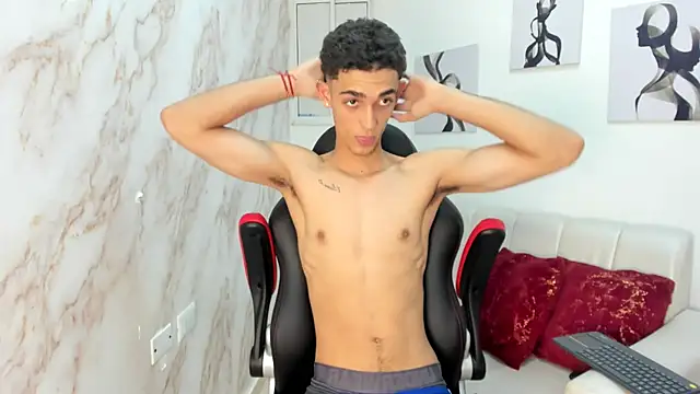 Snapshot of nathan_shimmer chatting on 13, 9, 2025 nathan shimmer online show from 13, 9, 2025