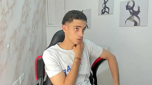 Snapshot of nathan_shimmer chatting on 14, 9, 2025 nathan shimmer online show from 14, 9, 2025