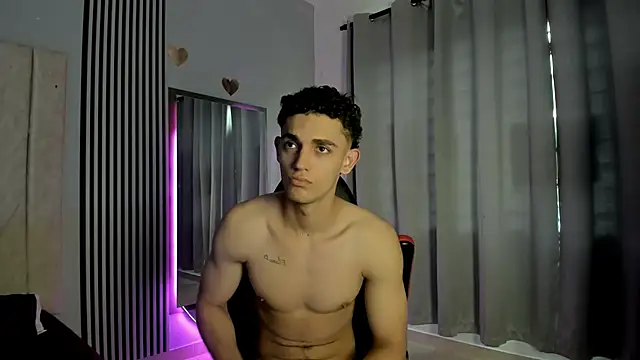 Snapshot of nathan_shimmer chatting on 3, 12, 2025 nathan shimmer online show from 3, 12, 2025