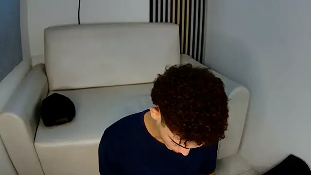 Snapshot of nathan_shimmer chatting on 15, 1, 2026 nathan shimmer online show from 15, 1, 2026