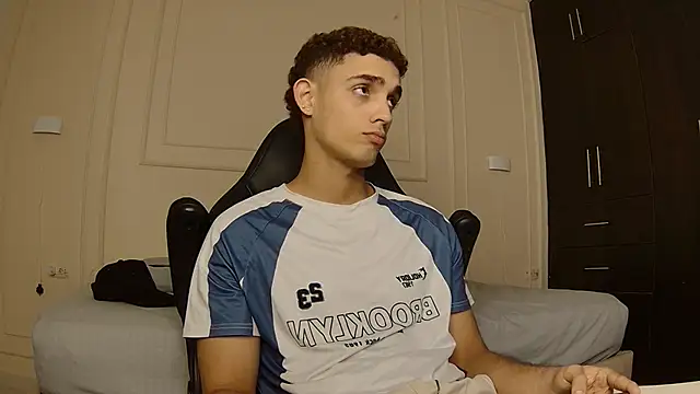 Snapshot of nathan_shimmer chatting on 5, 2, 2026 nathan shimmer online show from 5, 2, 2026