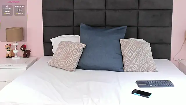 Snapshot of Abby-campbel chatting on 8, 1, 2026 Abby-campbel online show from 8, 1, 2026