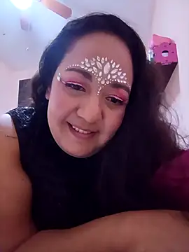 Snapshot of Caroomoom27 chatting on 4, 11, 2025 Caroomoom27 online show from 4, 11, 2025