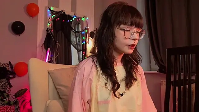 Snapshot of Misa_Perfect chatting on 30, 10, 2025 Misa Perfect online show from 30, 10, 2025