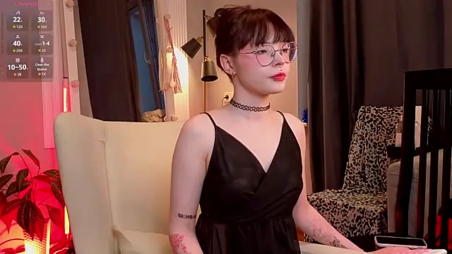 Snapshot of Misa_Perfect chatting on 3, 12, 2025 Misa Perfect online show from 3, 12, 2025