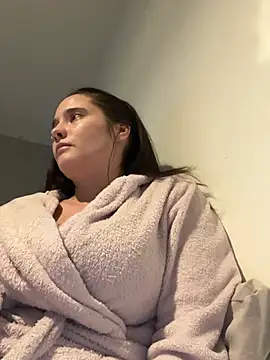 LollyLove  online show from 9, 2, 2026