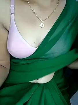 Nidhi lovely online show from 4, 10, 2025