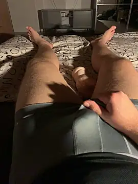 Snapshot of YoungDick004 chatting on 11, 10, 2025 YoungDick004 online show from 11, 10, 2025