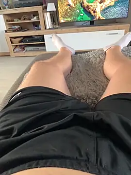 YoungDick004 online show from 27, 10, 2025