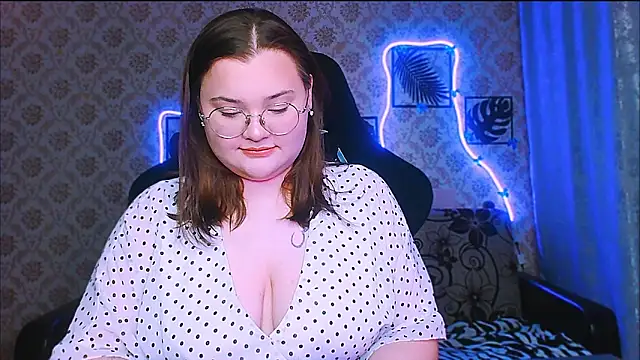 Snapshot of InLoveWithLife26 chatting on 8, 2, 2026 InLoveWithLife26 online show from 8, 2, 2026