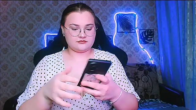 Snapshot of InLoveWithLife26 chatting on 9, 3, 2026 InLoveWithLife26 online show from 9, 3, 2026