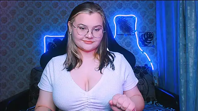 Snapshot of InLoveWithLife26 chatting on 29, 3, 2026 InLoveWithLife26 online show from 29, 3, 2026