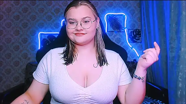 Snapshot of InLoveWithLife26 chatting on 1, 4, 2026 InLoveWithLife26 online show from 1, 4, 2026