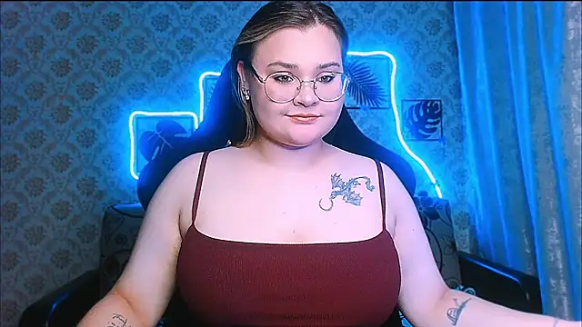 Snapshot of InLoveWithLife26 chatting on 25, 7, 2026 InLoveWithLife26 online show from 25, 7, 2026
