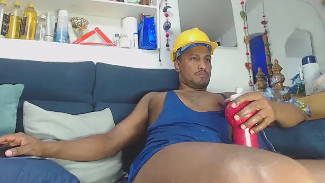 ElCaballeroNegro24 online show from 4, 3, 2026