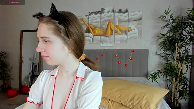 Camilla Kelly online show from 18, 2, 2026