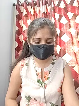 Snapshot of Ruhi_07 chatting on 28, 3, 2026 Ruhi 07 online show from 28, 3, 2026