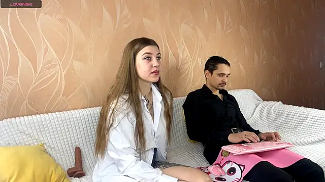 VelvetMiley online show from 28, 11, 2025