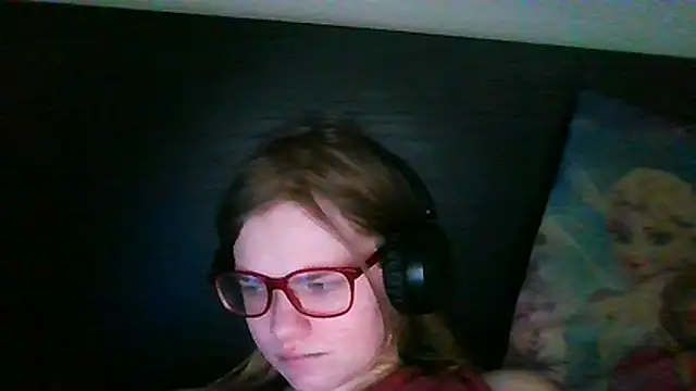 Moonolighta online show from 1, 12, 2025