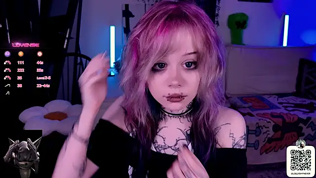 Snapshot of Lollyshy chatting on 24, 10, 2025 Lollyshy online show from 24, 10, 2025