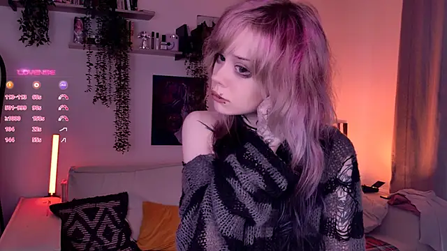 Snapshot of Lollyshy chatting on 23, 11, 2025 Lollyshy online show from 23, 11, 2025