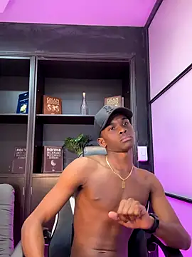 Snapshot of Brycce_santos chatting on 27, 10, 2025 Brycce santos online show from 27, 10, 2025