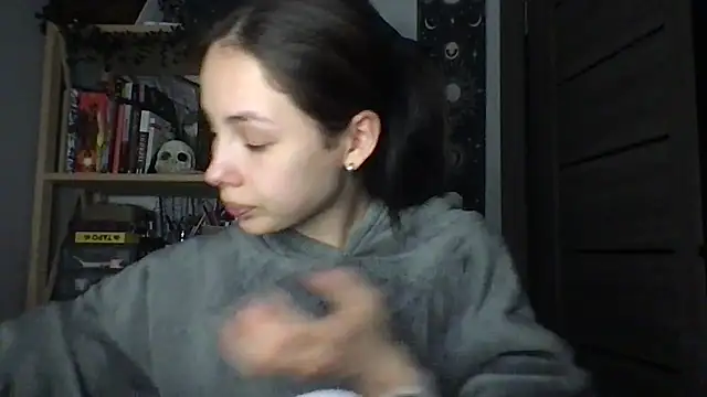 Yuna5343 online show from 6, 2, 2026