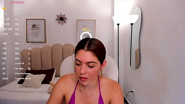 Snapshot of Madelin_carter chatting on 16, 11, 2025 Madelin carter online show from 16, 11, 2025