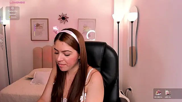 Snapshot of Madelin_carter chatting on 30, 11, 2025 Madelin carter online show from 30, 11, 2025